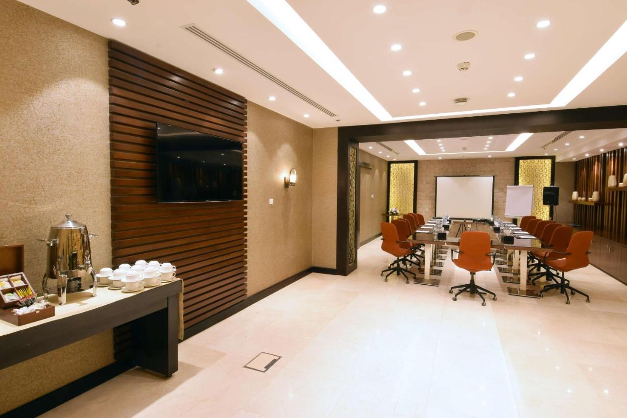 Best Western Plus Fursan Riyad Extérieur photo