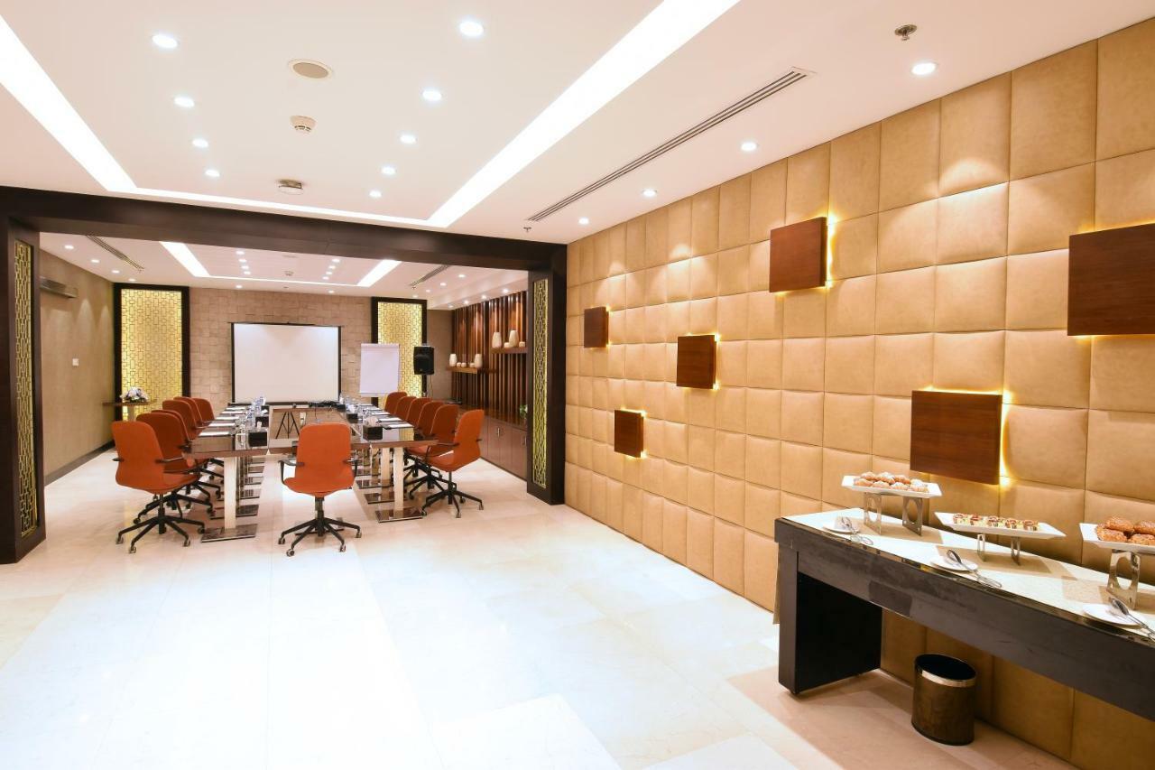 Best Western Plus Fursan Riyad Extérieur photo